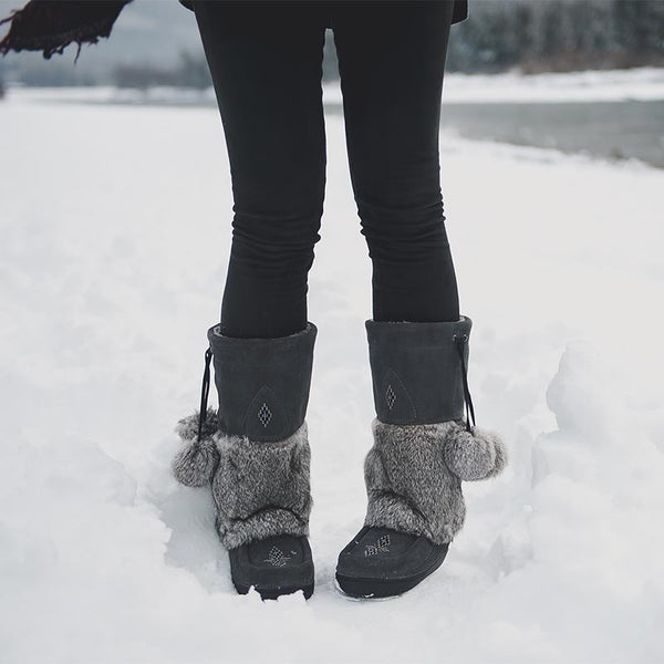 Snowy Owl Lifestyle Image Black