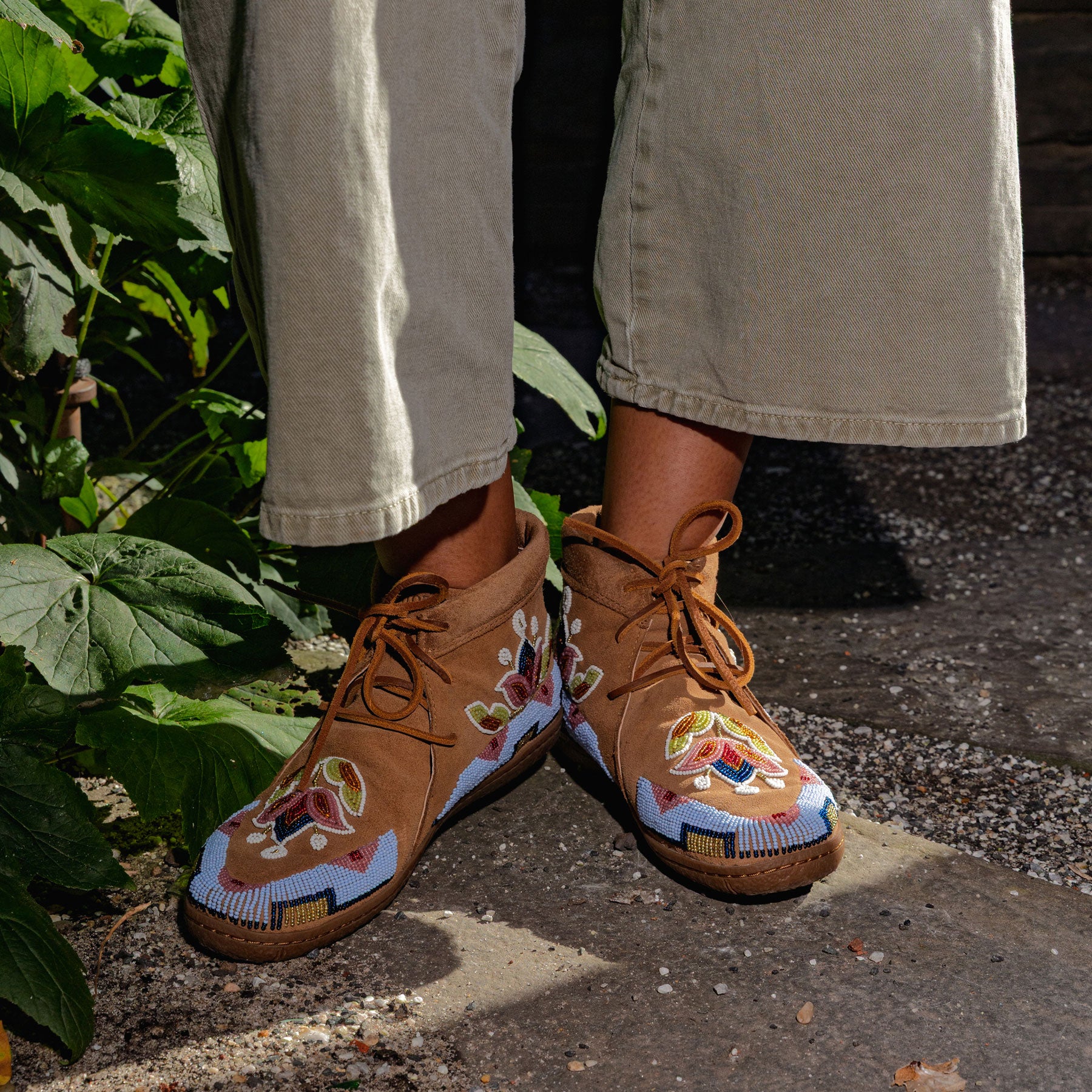 Jamie Okuma Modern Moc Chukka Manitobah