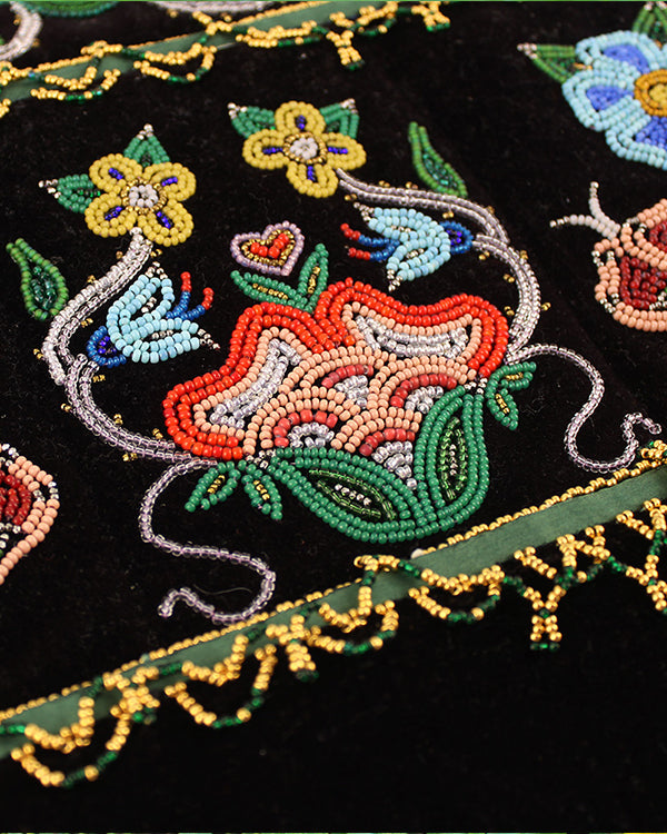 Manitobah Design: Artist Ecosystem Mastery Beaded Bag